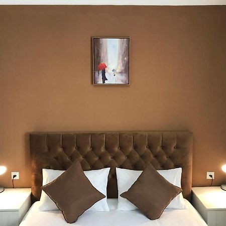 Geo Hotel Tbilisi Esterno foto