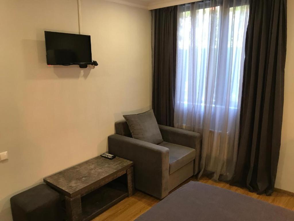 Geo Hotel Tbilisi Esterno foto