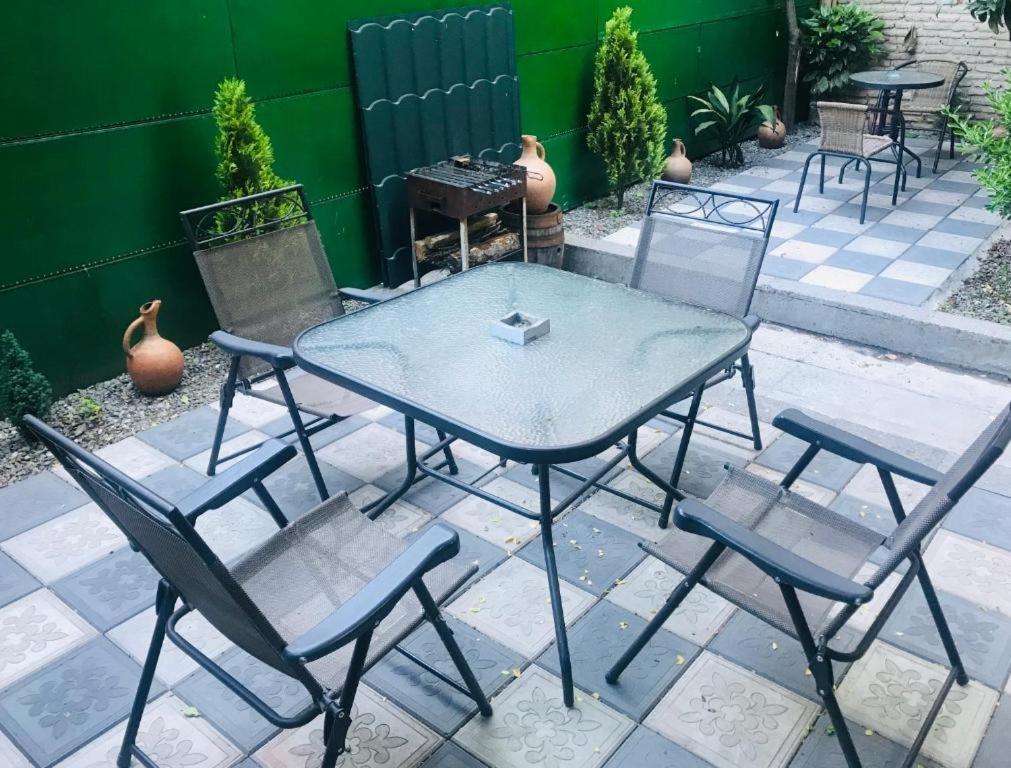 Geo Hotel Tbilisi Esterno foto